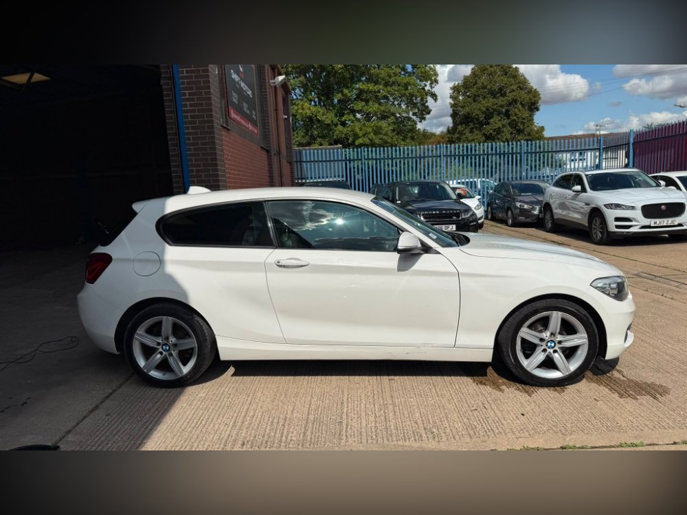 2016 BMW 1 Series Hatchback 1.5 118i Sport Hatchback 3dr Petrol Manual Euro 6 s/s 136 ps
