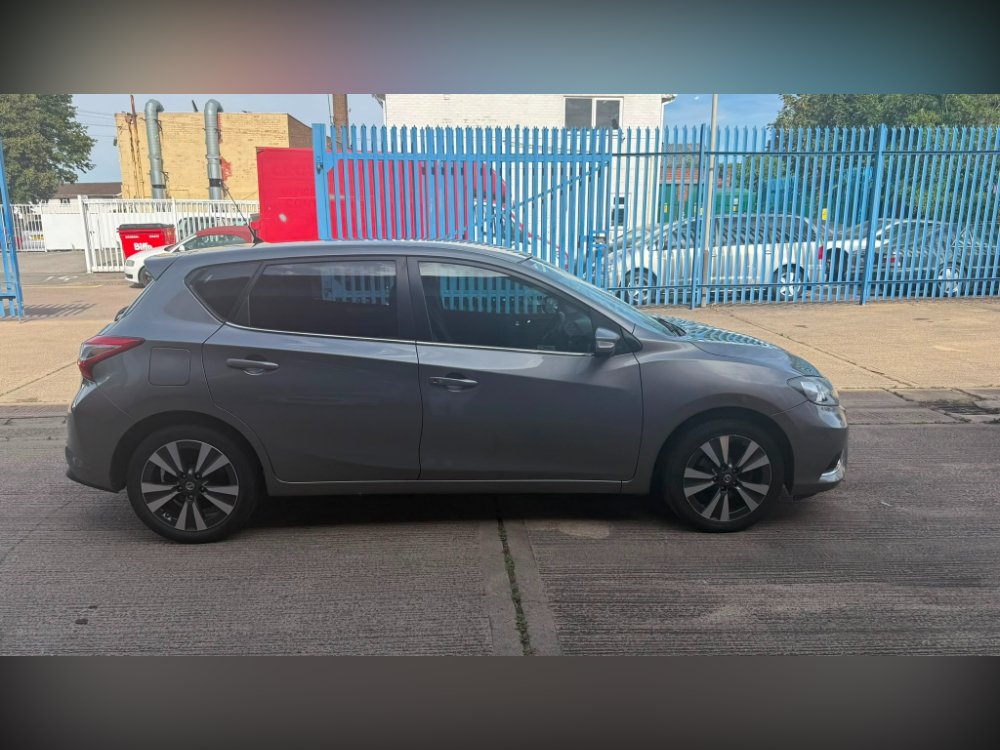 2017 Nissan Pulsar 1.2 DIG-T N-Connecta Hatchback 5dr Petrol Manual Euro 6 s/s 115 ps