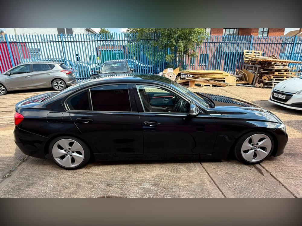 2015 BMW 3 Series 2.0 320d Sport Saloon 4dr Diesel Manual Euro 6 s/s 190 ps