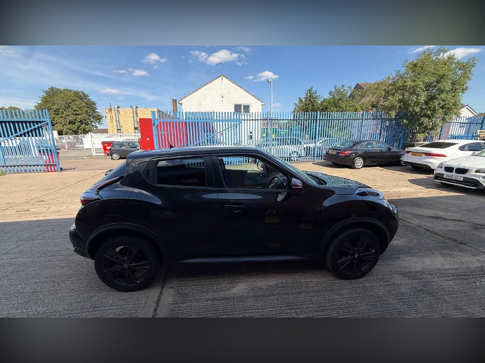 Nissan Juke 1.2 DIG-T Tekna SUV 5dr Petrol Manual Euro 6 s/s 115 ps for sale in LEICESTER