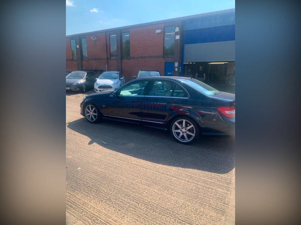 Blue 2012 Mercedes-Benz C Class 1.8 C180 BlueEfficiency Sport Saloon 4dr Petrol G-Tronic Euro 5 s/s 156 ps in LEICESTER