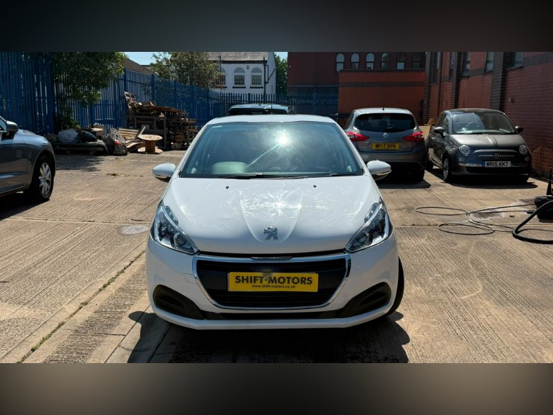 Peugeot 208 1.6 BlueHDi Active Hatchback 5dr Diesel Manual Euro 6 75 ps for sale in LEICESTER
