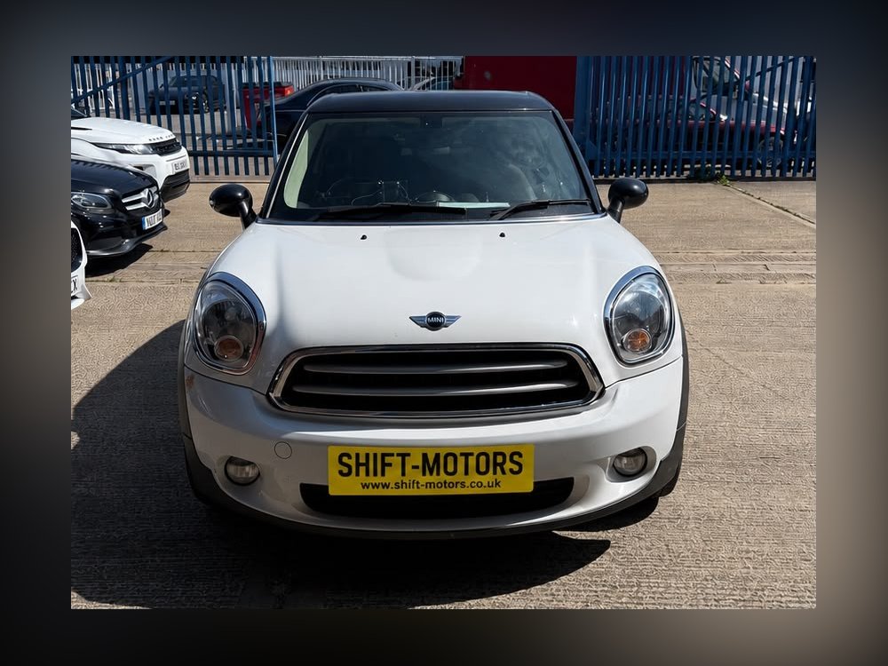 White Mini Paceman 1.6 Cooper D SUV 3dr Diesel Manual Euro 5 s/s 112 ps