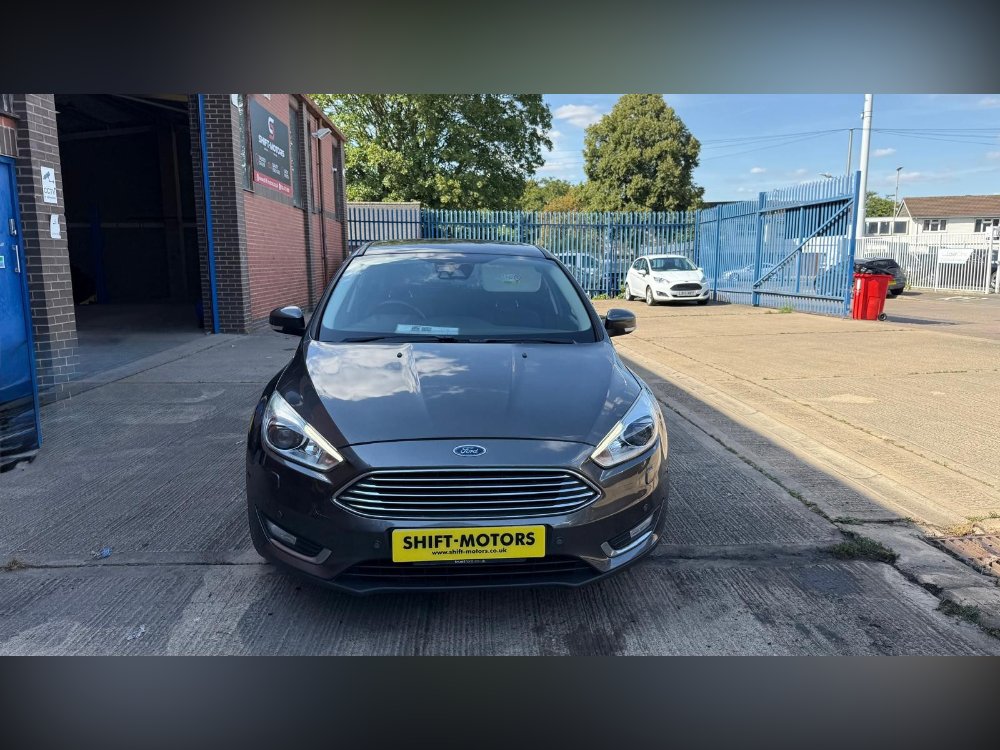Grey Ford Focus 1.0T EcoBoost Titanium X Hatchback 5dr Petrol Manual Euro 6 s/s 125 ps