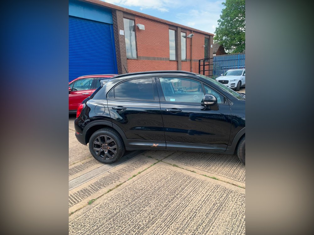 Black Fiat 500X 1.4 MultiAir S-Design SUV 5dr Petrol Manual Euro 6 s/s 140 ps