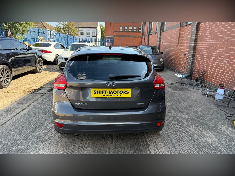 Grey 2015 Ford Focus 1.0T EcoBoost Titanium X Hatchback 5dr Petrol Manual Euro 6 s/s 125 ps in LEICESTER